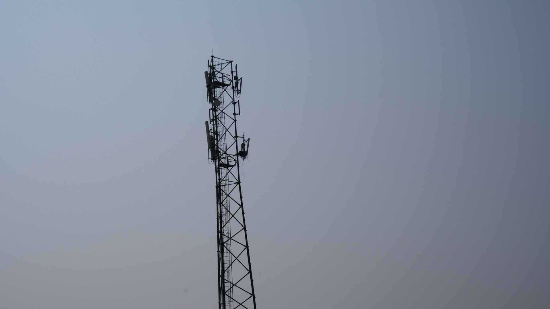 違法基地台要怎麼檢舉？律師解釋法律責任與處理步驟！