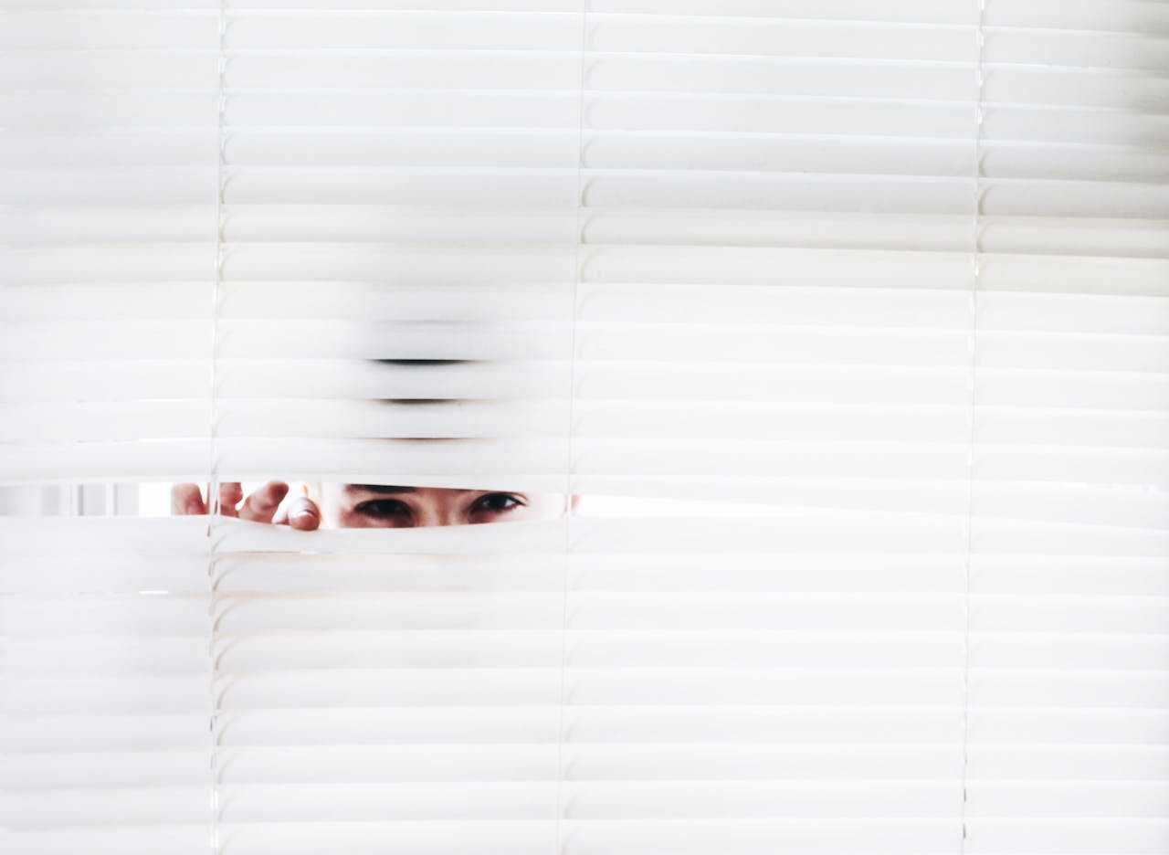 錄音蒐證會構成妨害秘密嗎？律師帶你認識刑法妨害秘密罪！