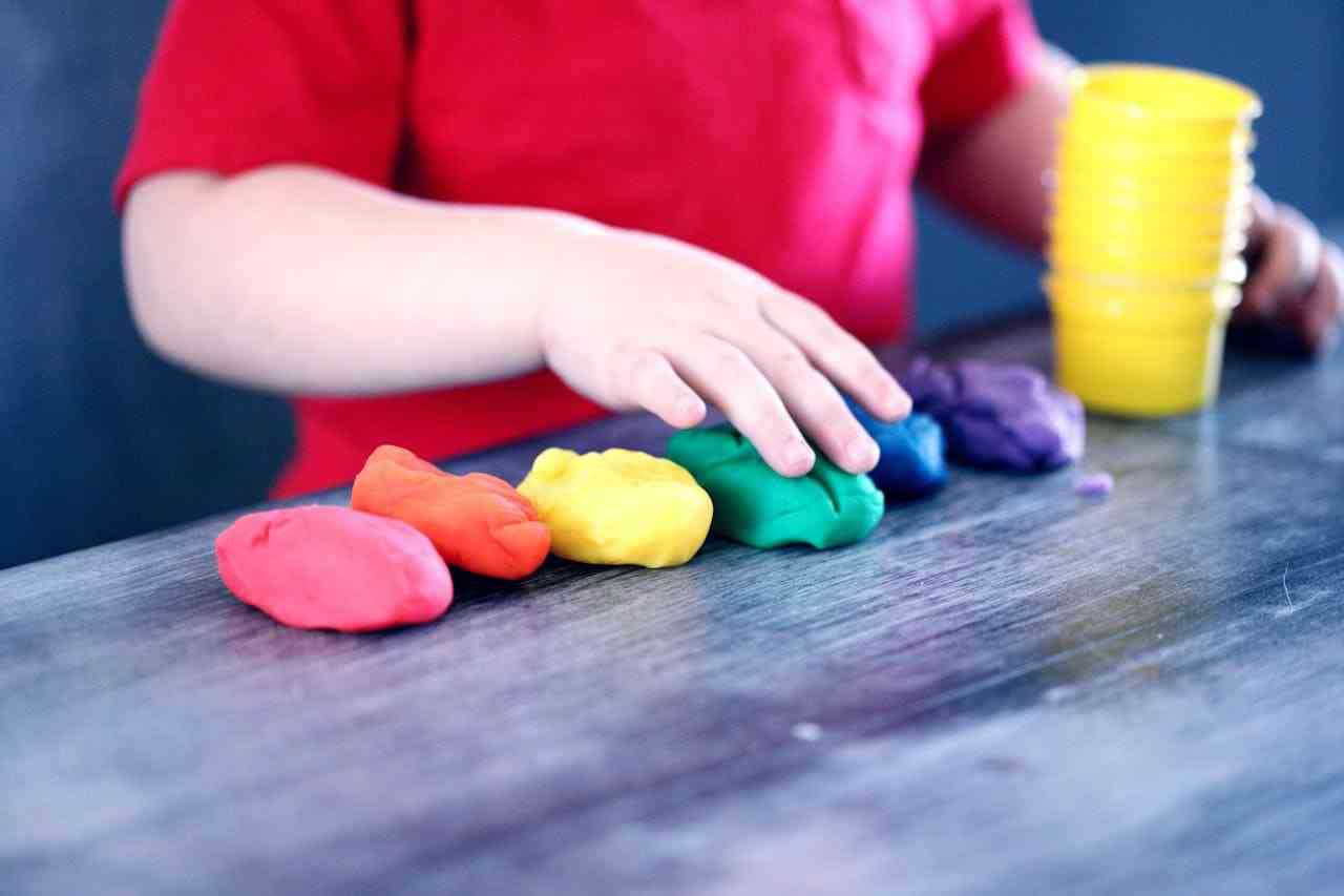 再婚子女有繼承權嗎？律師解析繼承順序與權益保障